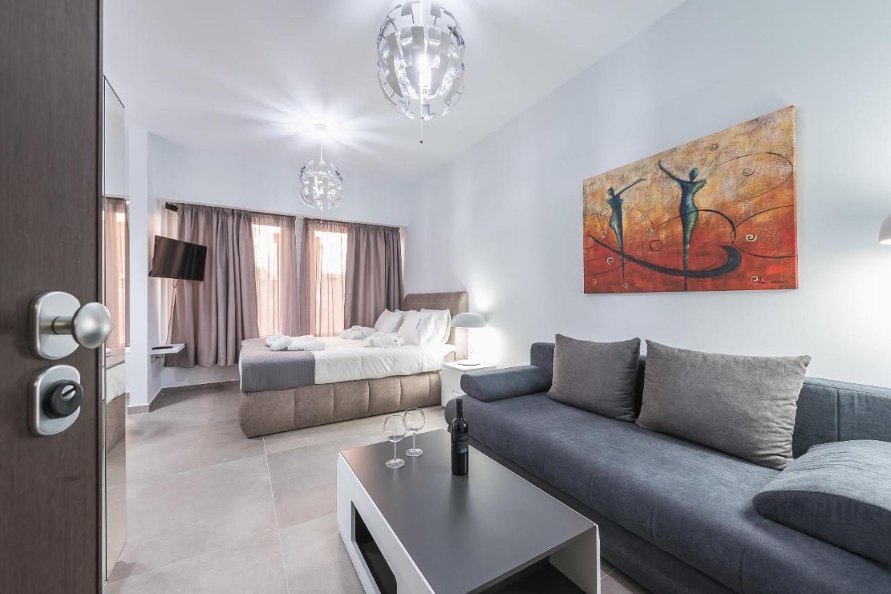Iguana Gold Luxury Suites 1Min From Ermou Str Atenas Exterior foto